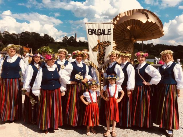 Sieviešu koris "Balgale"